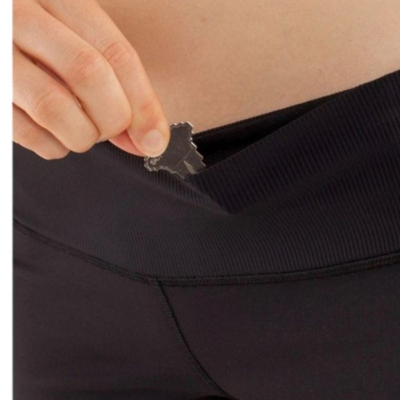 Lululemon Clam Digger II Wide Leg Crop Pant - Picture 3 of 8